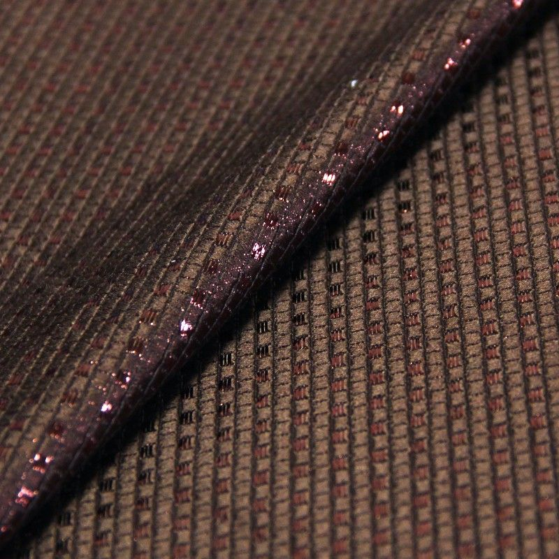 Tissu brocard - Carreau bronze scintillant fond marron clair