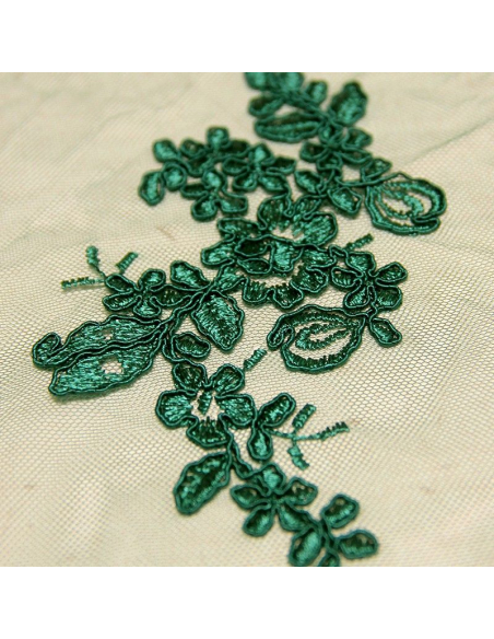 Tulle brodé fleuri - Émeraude