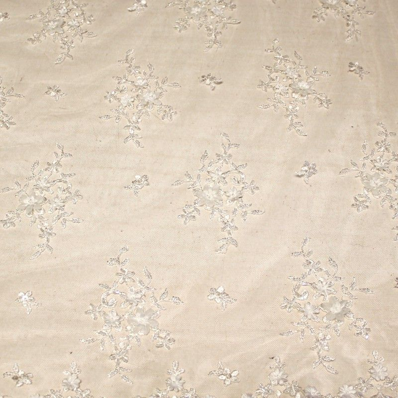 Tulle brodé perlé - Fleuri blanc