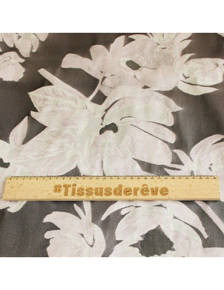 Tissu broché - Motif fleur gris fond lila 
