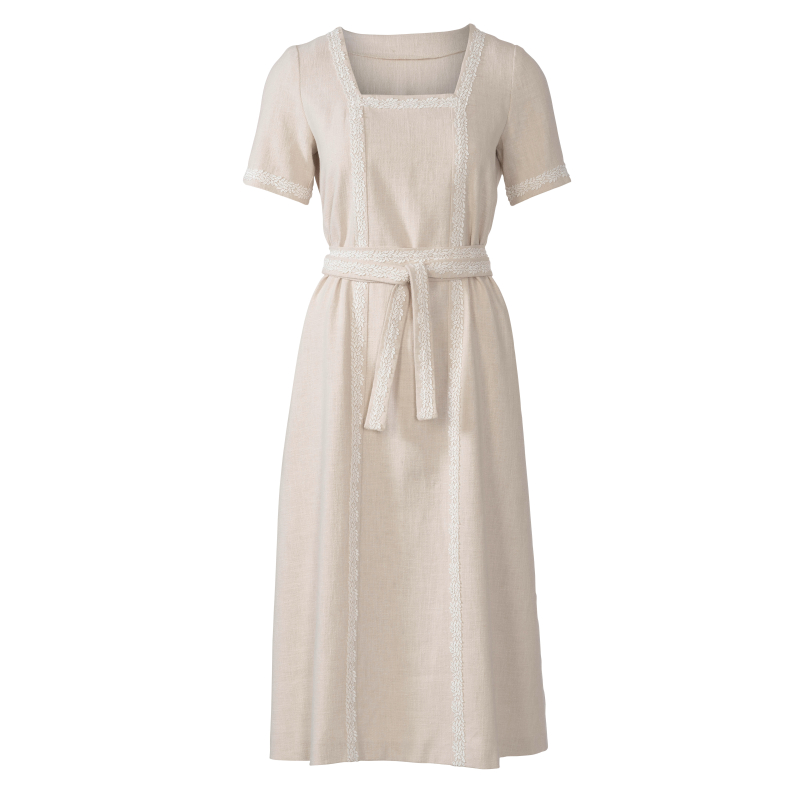 Patron Burda 6014 - Robe, encolure carré et liens à noués à la taille