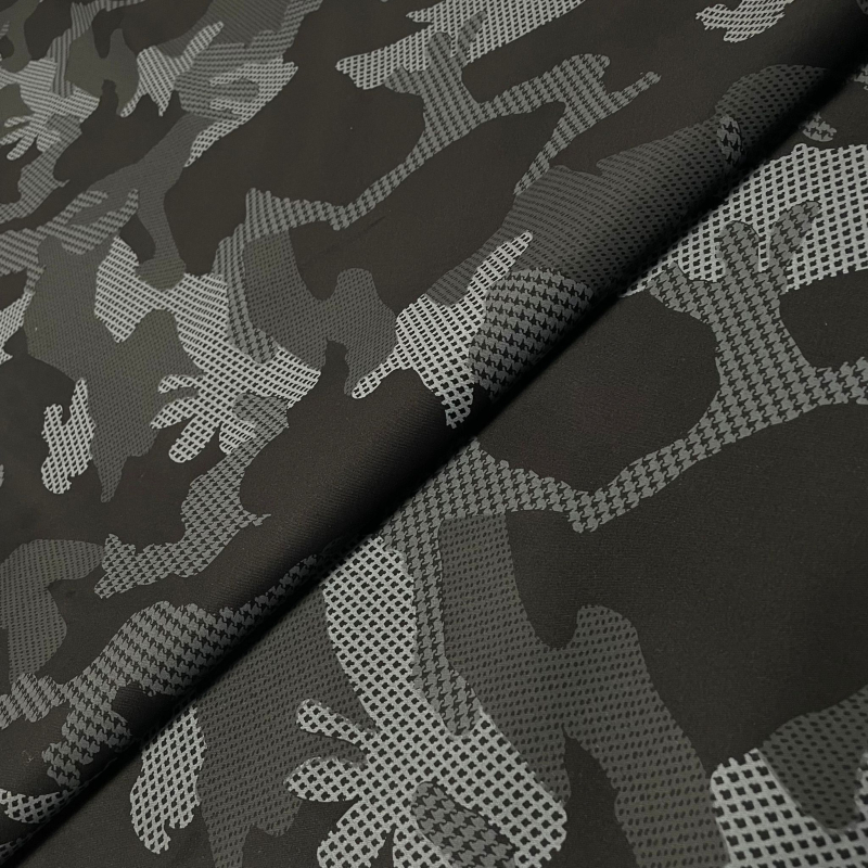 Gabardine émerisé coton & élasthanne - Camouflage géométrique