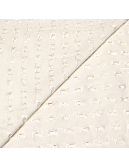 Broderie anglaise 100% coton - Petit carré