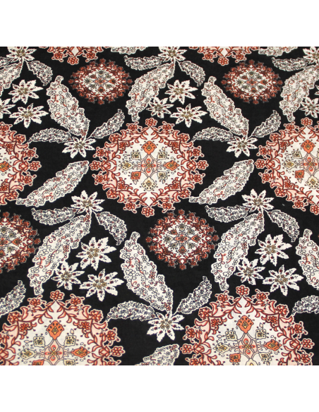 Batiste 100% coton - Rosace ton rose fond noir