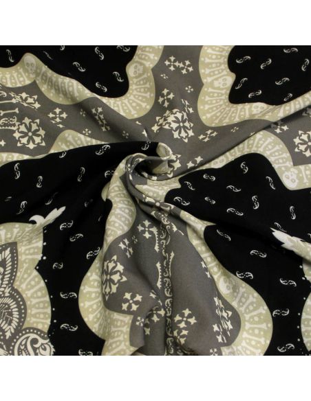 Étoffe 100% viscose - Tête de mort cadré