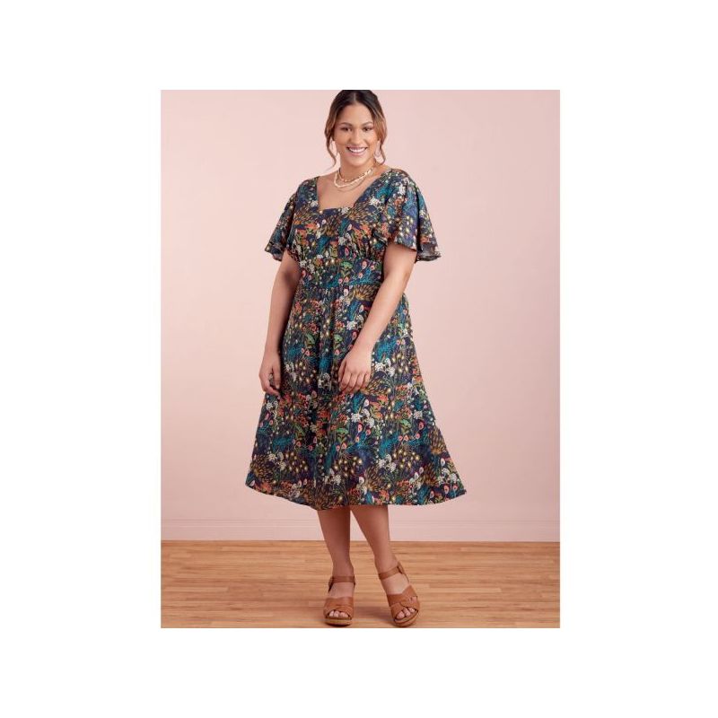 Patron Simplicity 9325.BB - Robe avec haut ajusté et empiècement