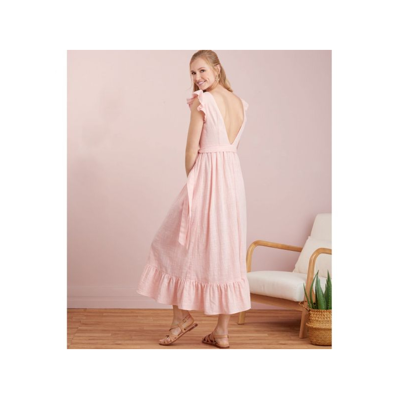 Patron Simplicity 9327.H5 - Robe Femme, décolleté V et bas évasés