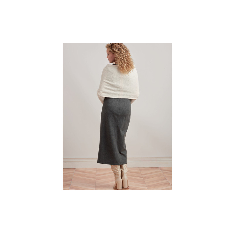 Patron Simplicity 9372.A - Robe et haussements d'épaules pour femme