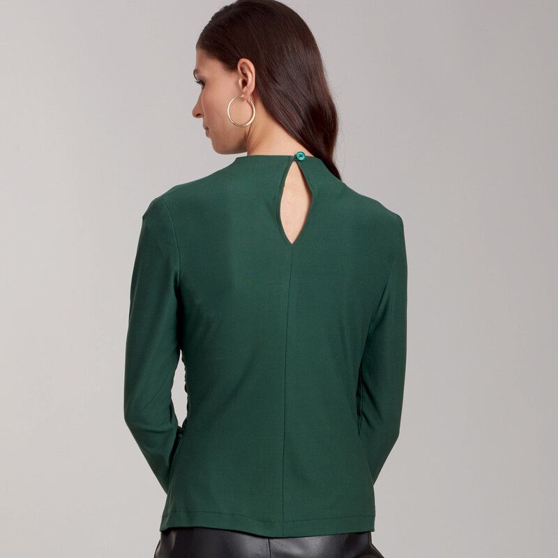 Patron Simplicity 9451.R5 - Hauts en tricot pour femme