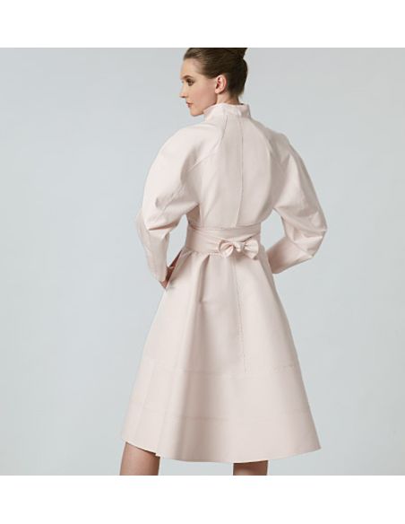 Patron Vogue 1239 AA - Robe ajustée doublée avec ceinture