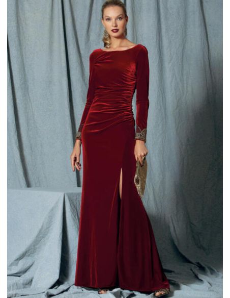 Patron Vogue 1520 A5 - Robe très moulante à fronces, traîne et fermetures à glissière invisibles
