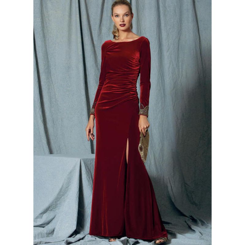 Patron Vogue 1520 E5 - Robe très moulante à fronces, traîne et fermetures à glissière invisibles
