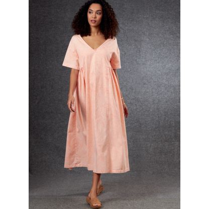 Patron Vogue 1799 ZZ - Robe évasée à col V avec fronces 2