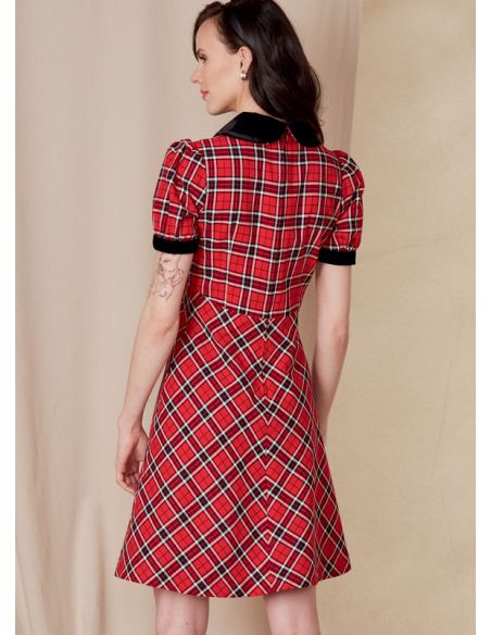 Patron Vogue 1822 B5 - Robe empire à col Claudine