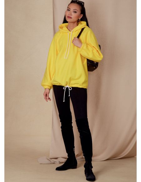 Patron Vogue 1826 A - Sweat femme ample à manches raglan avec capuche