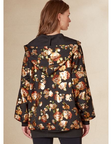Patron Vogue 1826 A - Sweat femme ample à manches raglan avec capuche