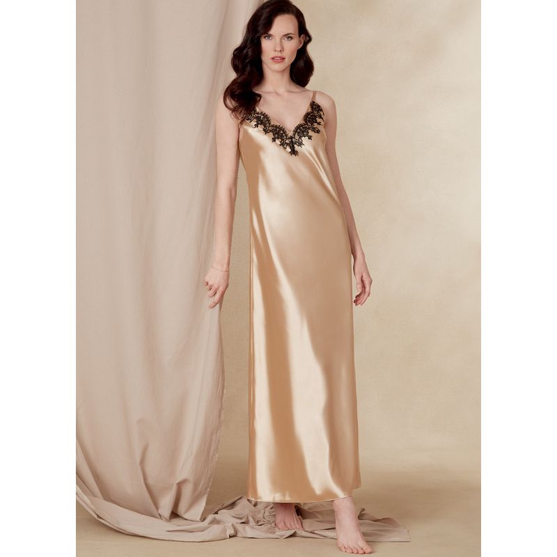 Patron Vogue 1834 B5 - Ensemble lingerie femme : peignoir, nuisette, short et robe