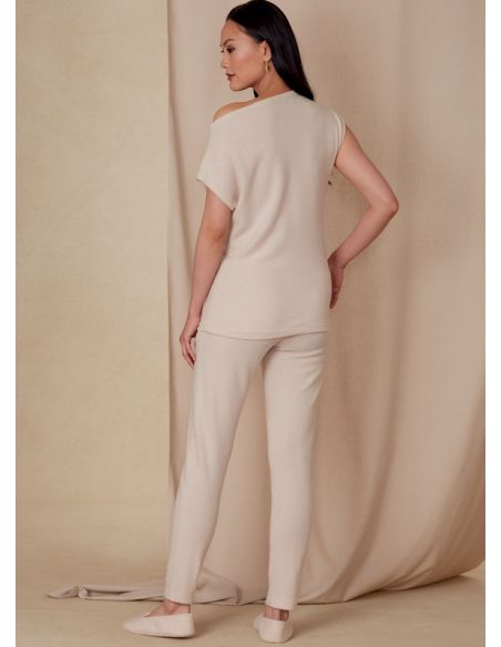 Patron Vogue 1835 A - Ensemble femme lounge : top, pantalon et chaussons