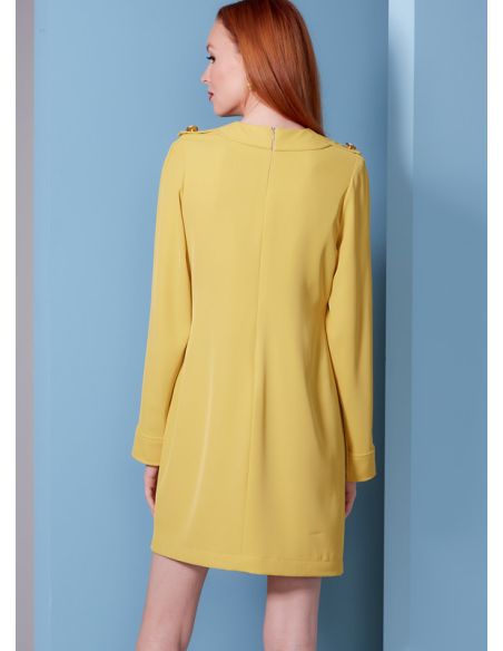 Patron Vogue 1844 B5 - Robe droite inspiration 70's avec poches plaquées