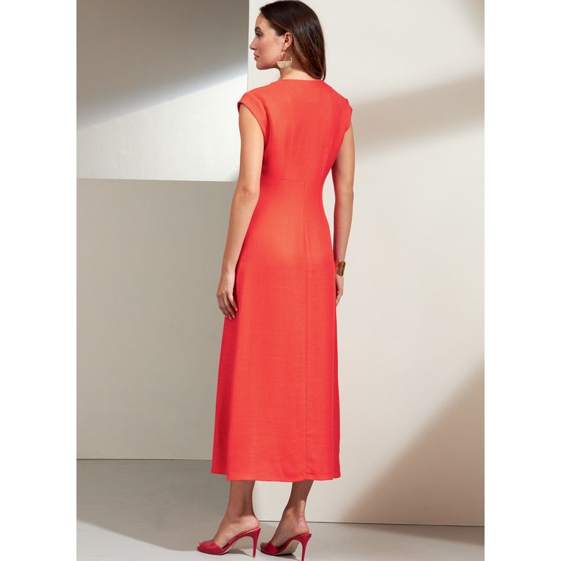 Patron Vogue 1859 B5 - Robe longue avec découpe empire