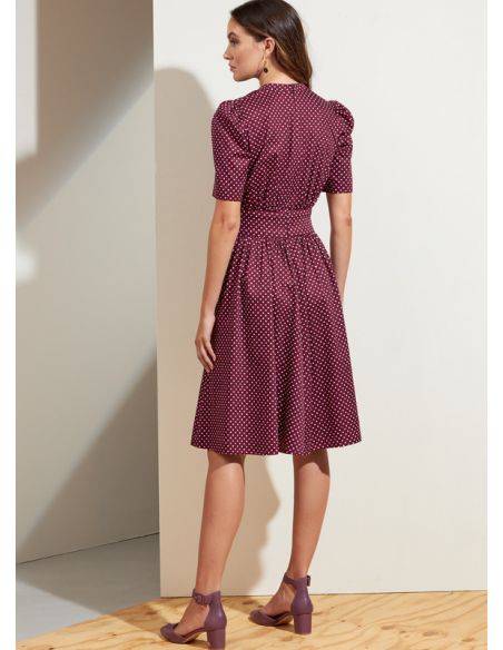 Patron Vogue 1862 B5 - Robe cintrée à la taille avec encolure froncée et manches bouffantes