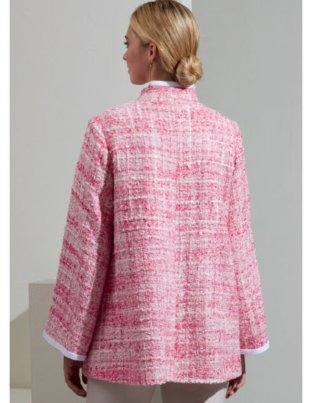 Patron Vogue 1866 A5 - Manteau femme évasé à double boutonnage avec manches larges