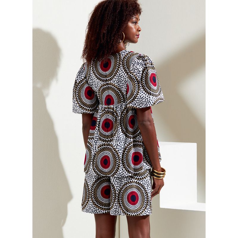 Patron Vogue 1871 F5 - Ensemble comprenant un top, un short et une jupe à élastique