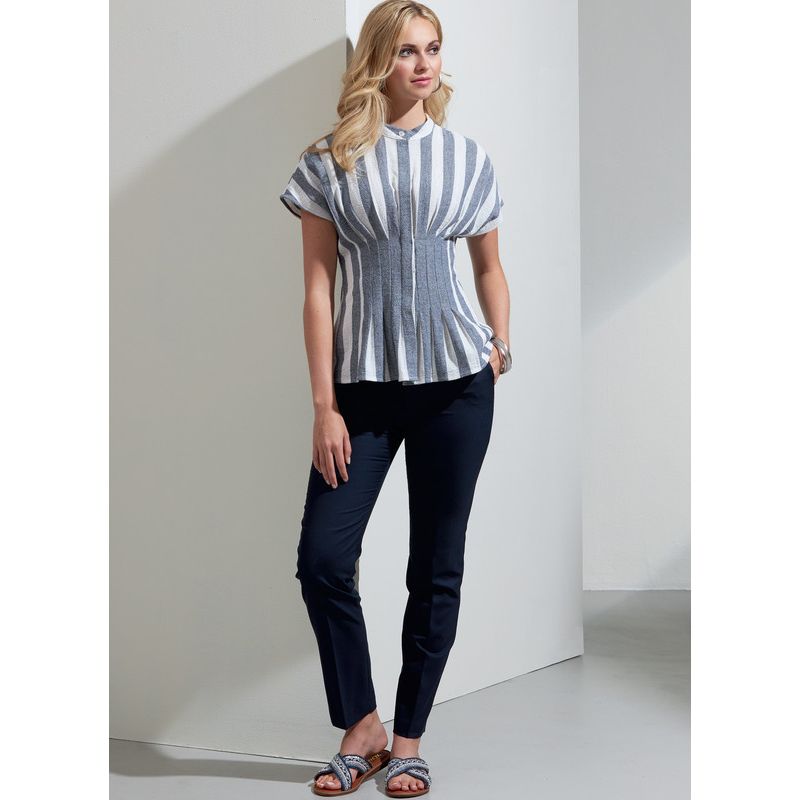 Patron Vogue 1874 A5 - Top avec plis piqués à la taille