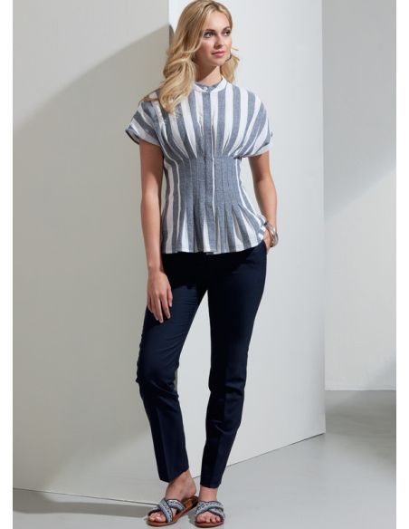Patron Vogue 1874 F5 - Top avec plis piqués à la taille
