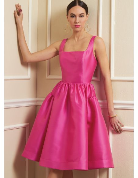 Patron Vogue 1884 A5 - Robe disponible pour tailles de bonnet A à D