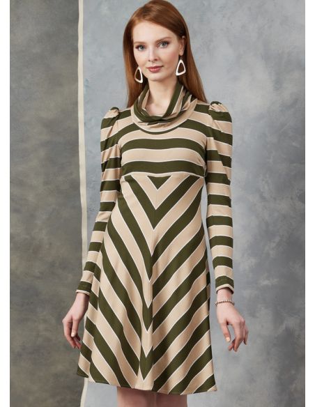 Patron Vogue 1907 Y5 - Robe avec col drapé