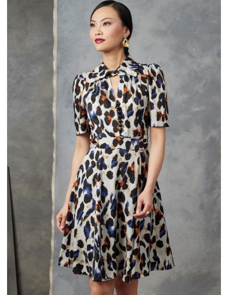 Patron Vogue 1908 A - Robe non doublée, moulante sur la poitrine