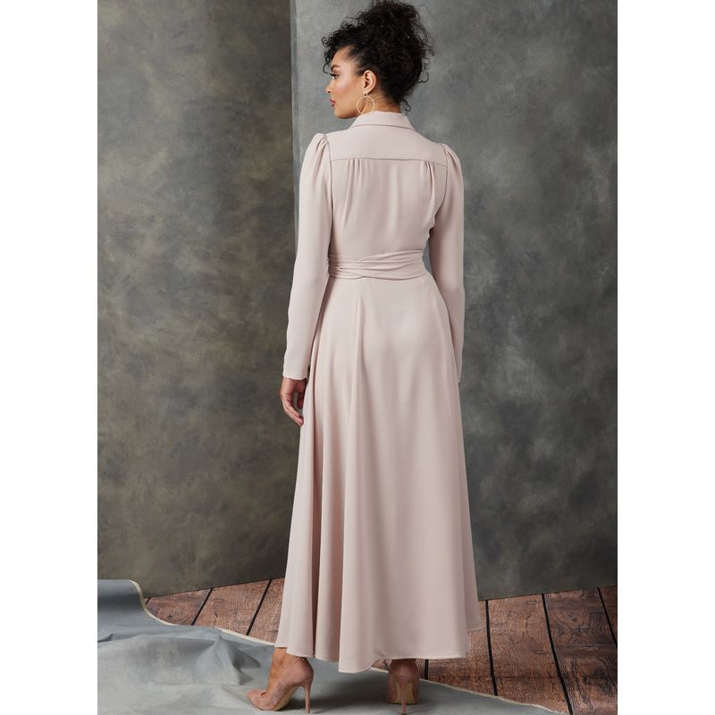 Patron Vogue 1908 A - Robe non doublée, moulante sur la poitrine