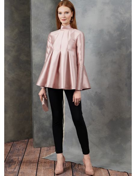 Patron Vogue 1909 A - Haut semi ajusté sur la poitrine