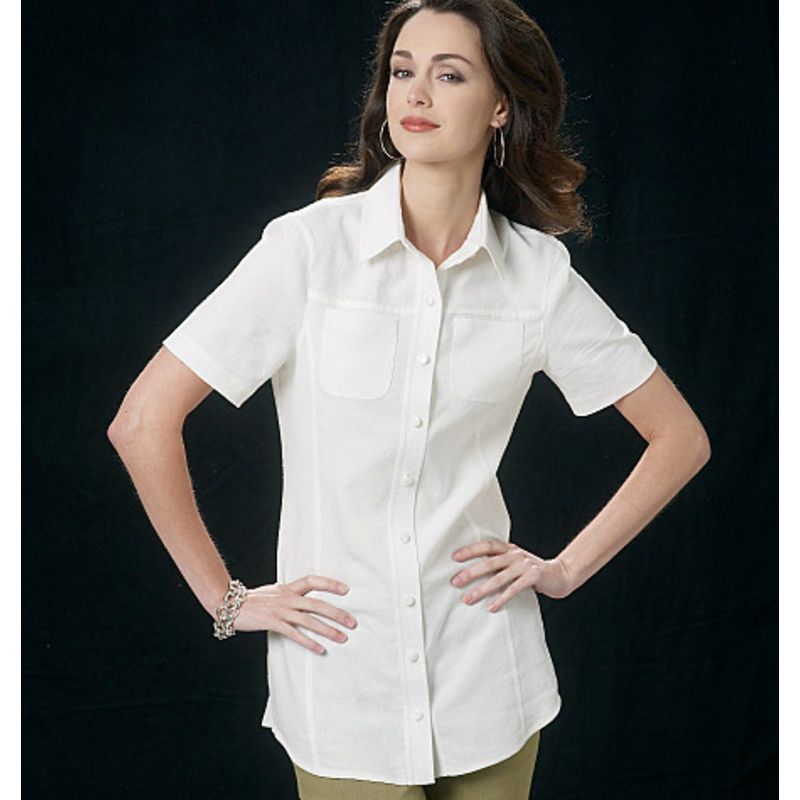 Patron Vogue 8689 AA - Chemisiers femme, avec ou sans manches