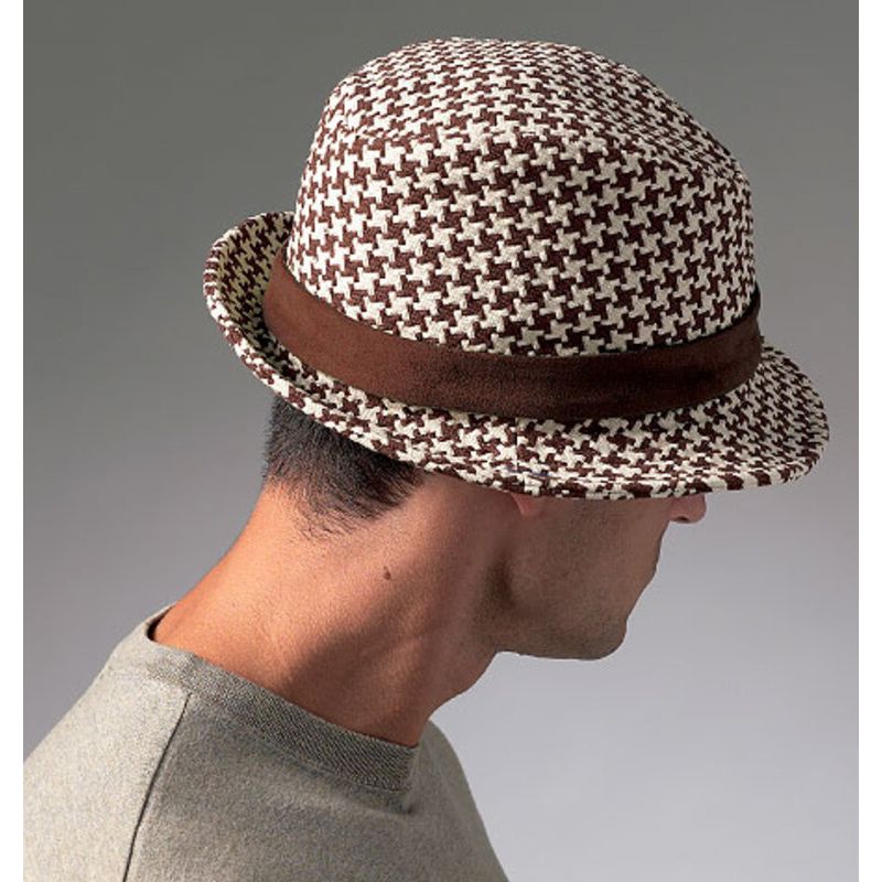 Patron Vogue 8869 OS - Chapeaux homme : Trilby, Casquette et Bob