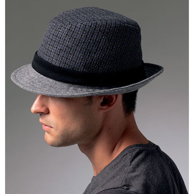 Patron Vogue 8869 OS - Chapeaux homme : Trilby, Casquette et Bob