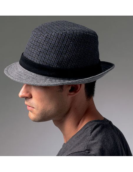 Patron Vogue 8869 OS - Chapeaux homme : Trilby, Casquette et Bob