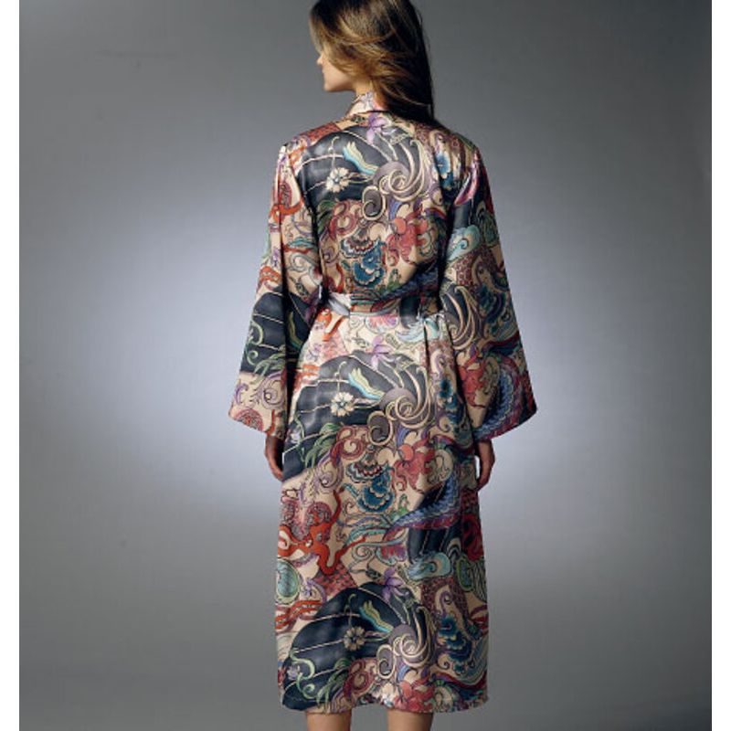 Patron Vogue 8888 A5 - Ensemble de lingerie en dentelle pour femme