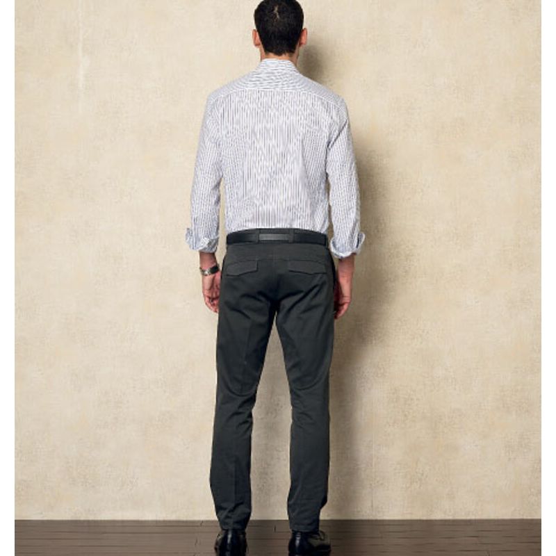 Patron Vogue 8940 MXX - Ensemble homme : Caban et pantalon