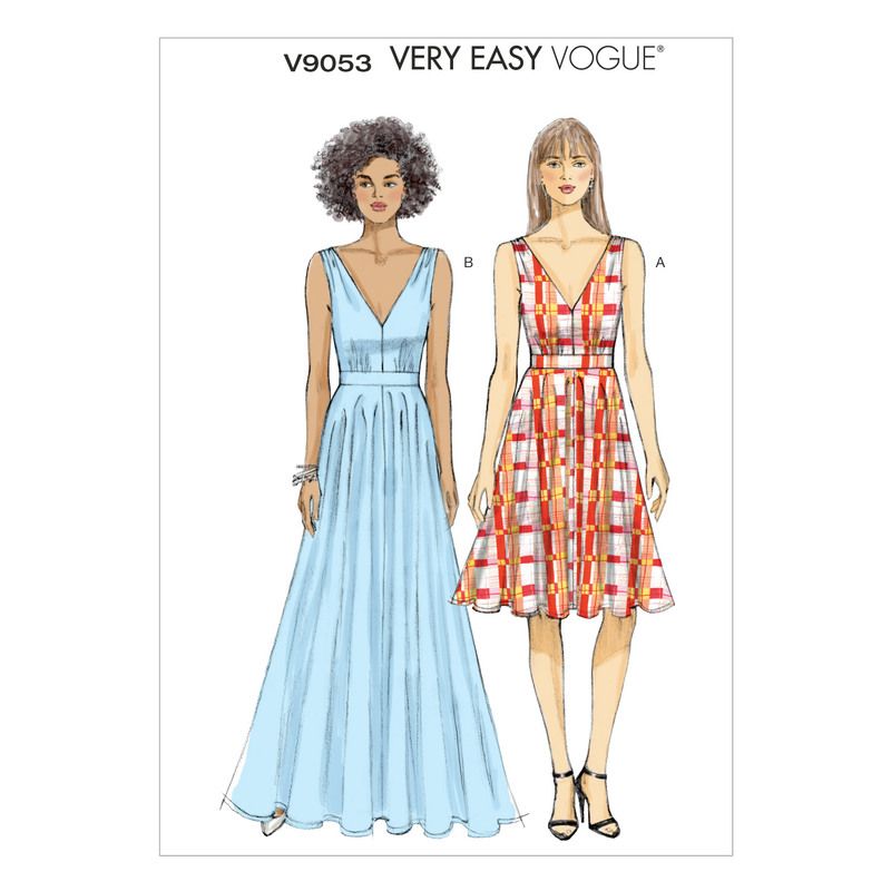 Patron Vogue 9053 E5 - Robes femme maxi et mi-longue avec décolleté en V profond