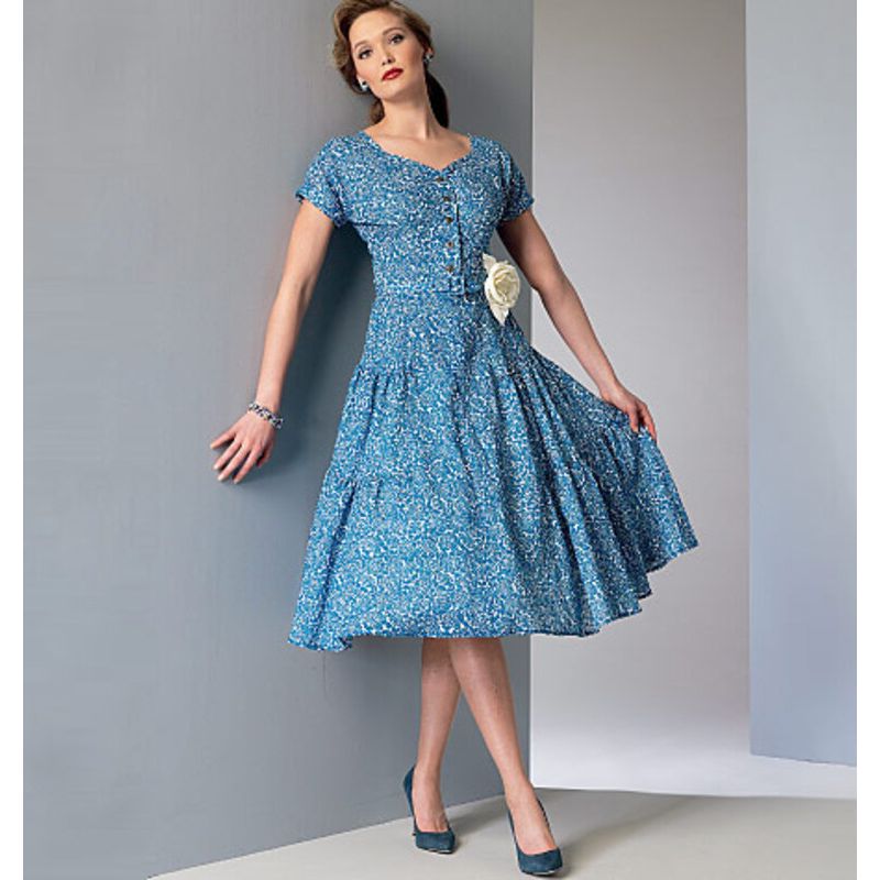 Patron Vogue 9106 A5 - Robe femme inspirée des années 1950