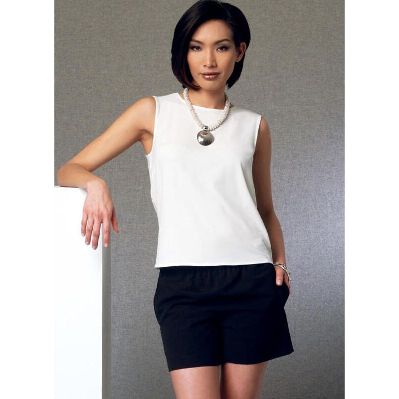 Patron Vogue 9191 ZZ - Ensemble femme : Ponchos, top, pantalon et short