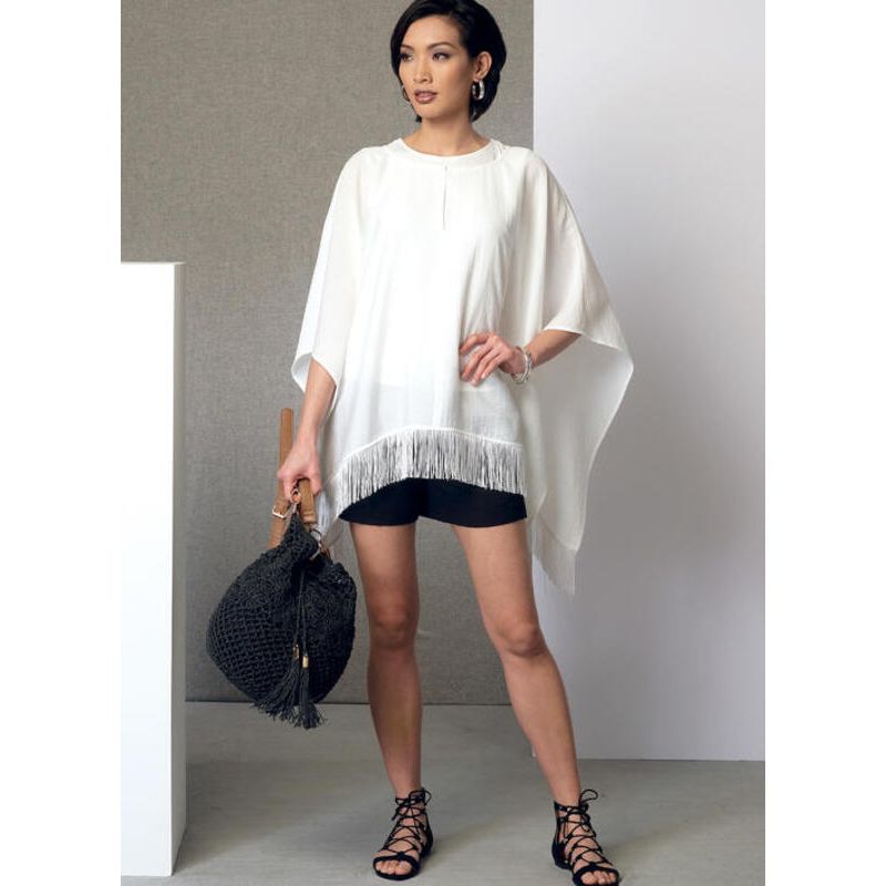 Patron Vogue 9191 ZZ - Ensemble femme : Ponchos, top, pantalon et short