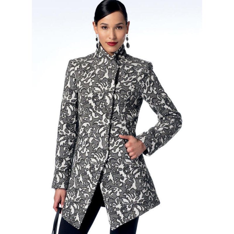 Patron Vogue 9212 E5 - Manteaux femme avec col cygne et coutures princesse