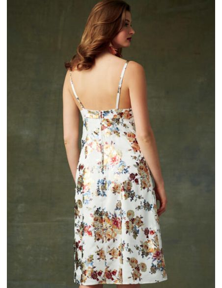 Patron Vogue 9278 A5 - Robe pour femme à bretelles