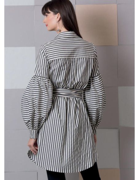 Patron Vogue 9299 E5 - Chemisiers pour femme à manches bouffantes