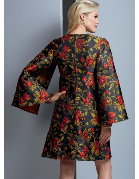 Patron Vogue 9344 A5 - Robes femme avec choix de manches fendues ou style bishop