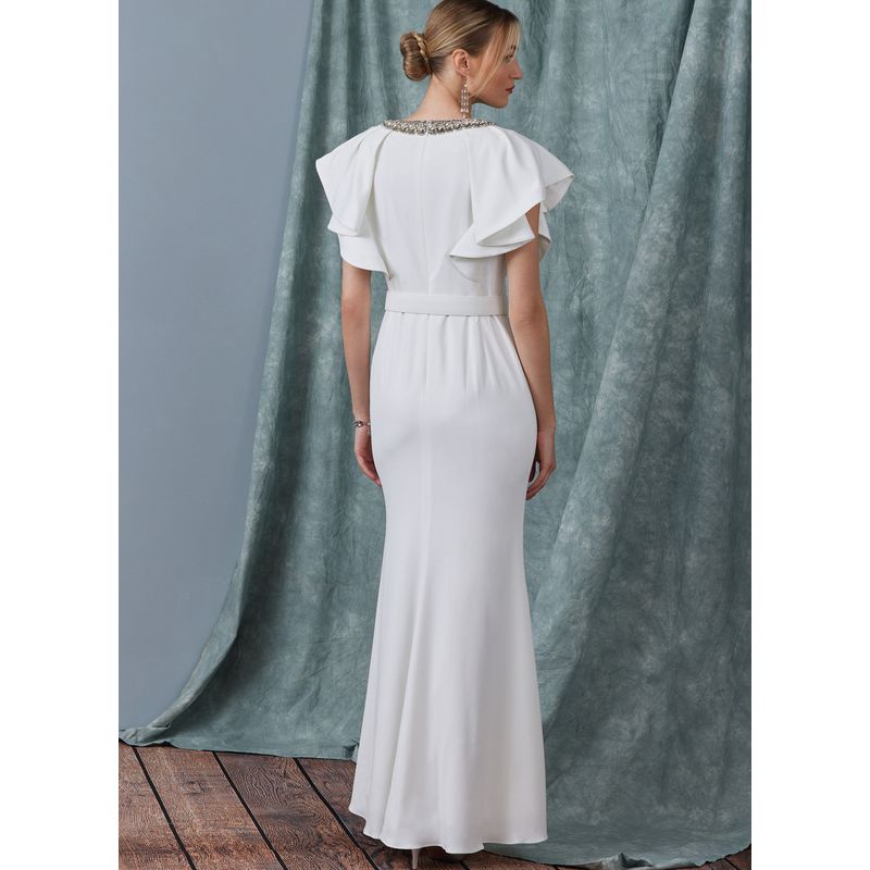 Patron Vogue 1919 F5 - Robe femme ajustée et doublée