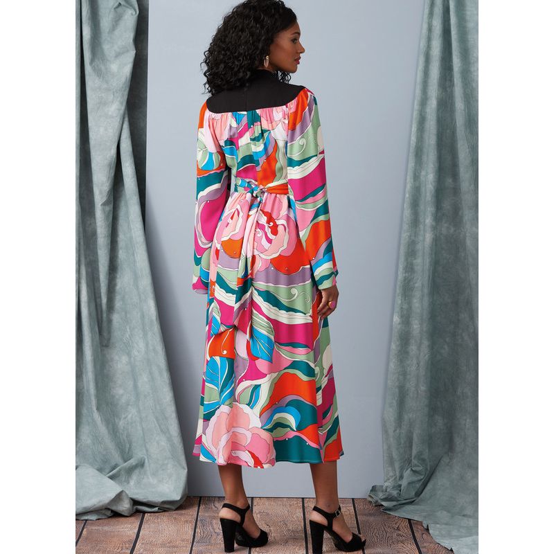 Patron Vogue 1921 A5 - Robe femme ample avec empiècements